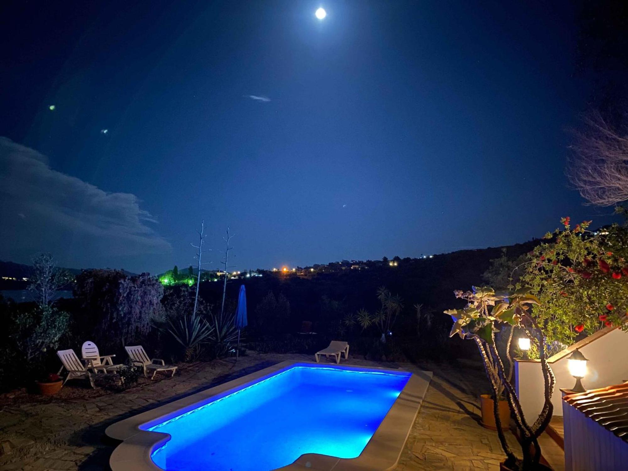 La Rustica En Vinuela, Piscina Privada Villa Exterior photo